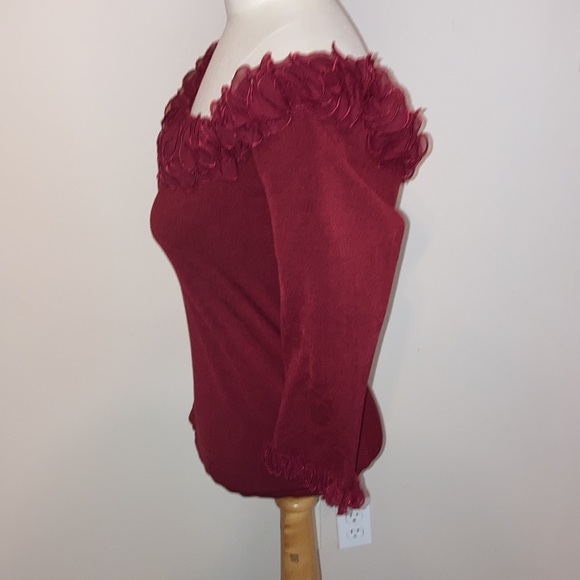 Red Joseph Ribkoff Red Top - Picture 4 of 7